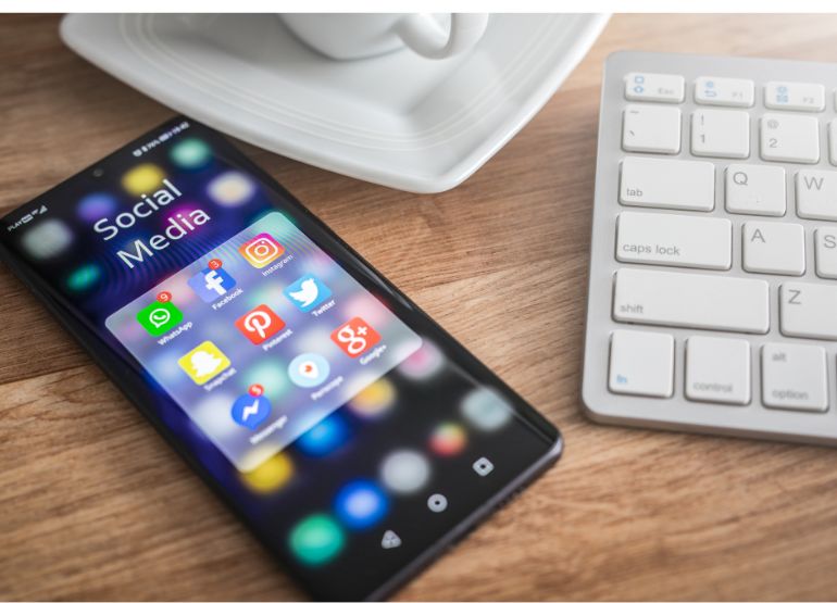 Eight Essential Apps to Navigate Quarantine