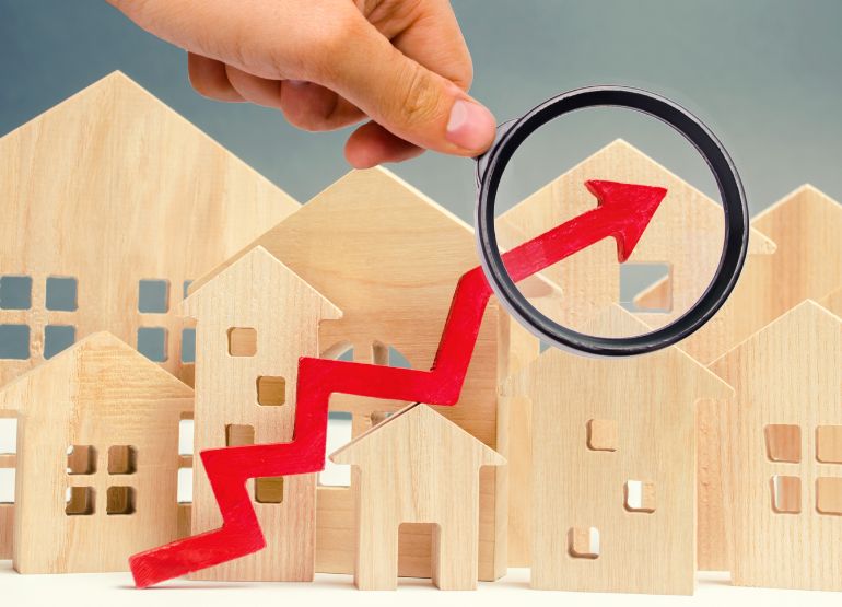 Navigating Rising Mortgage Rates: Strategies for Homebuyers