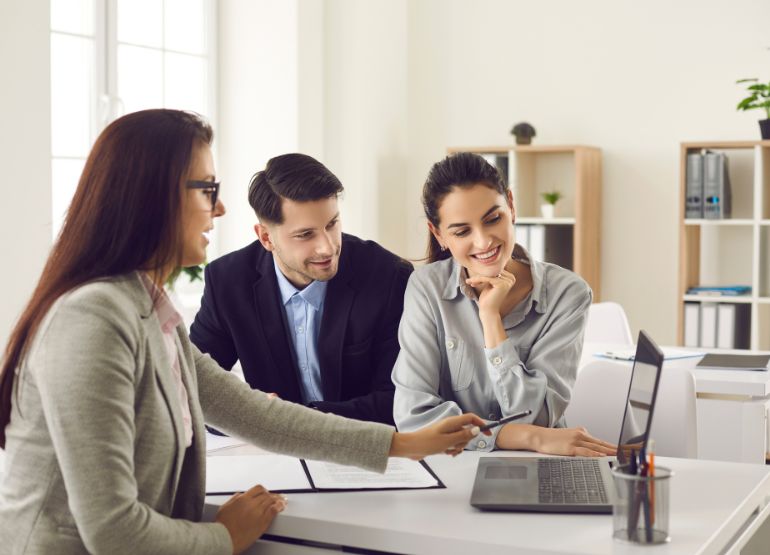 Eight Key Strategies to Compose a Persuasive Property Offer
